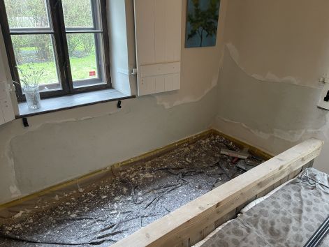 img_9768.jpeg img_9768.jpeg